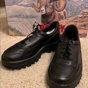 Rocky Women’s Athletic Work Shoe, 7W, Black, NIOB